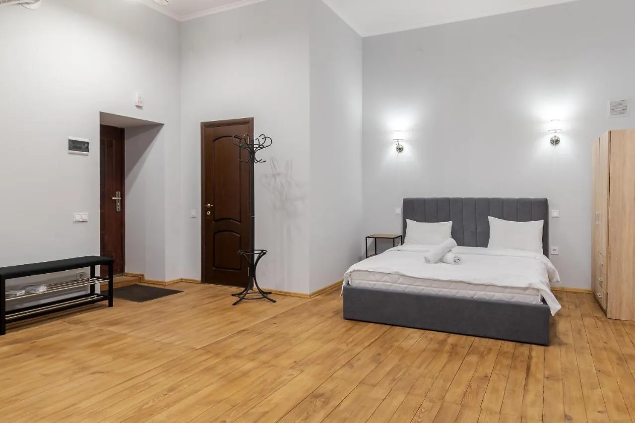 Apartment On Stavropihiiska Street 3 Lviv