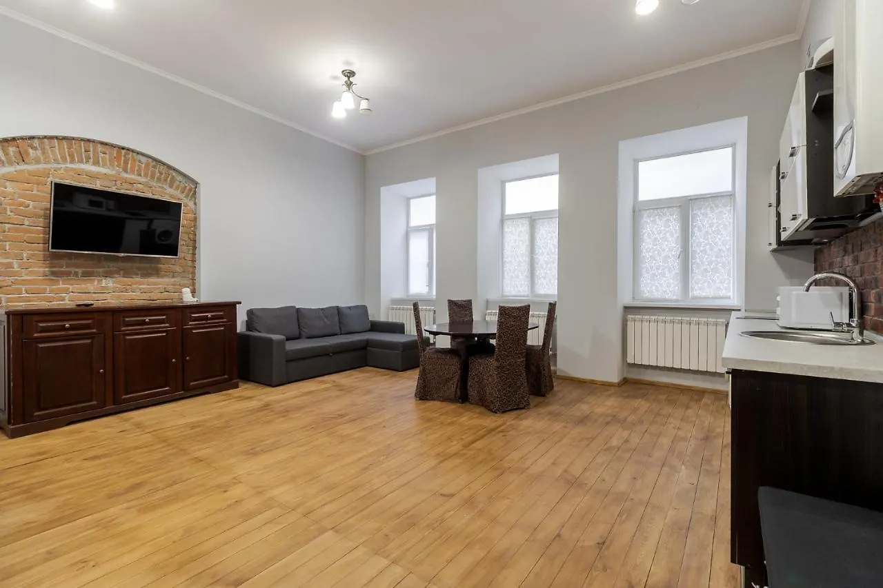 Apartment On Stavropihiiska Street 3 Lviv