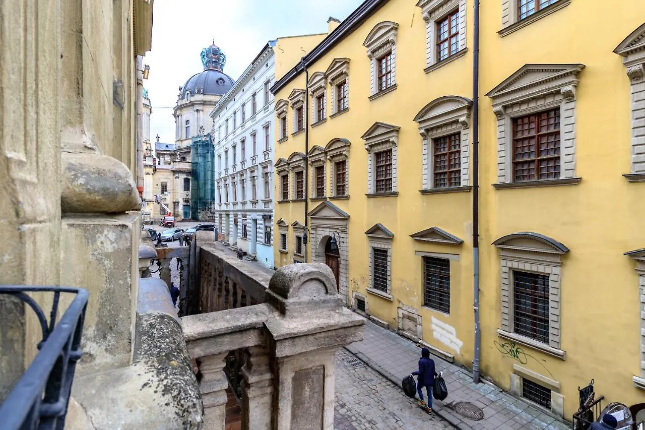 Apartment On Stavropihiiska Street 3 Lviv 0*,